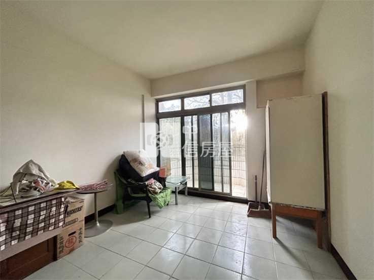 龍潭石門超便宜金雞母套房房屋室內格局與周邊環境