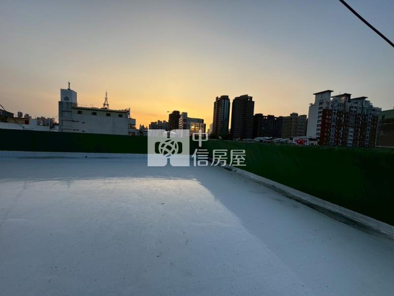 近公益商圈鬧中取靜美寓房屋室內格局與周邊環境