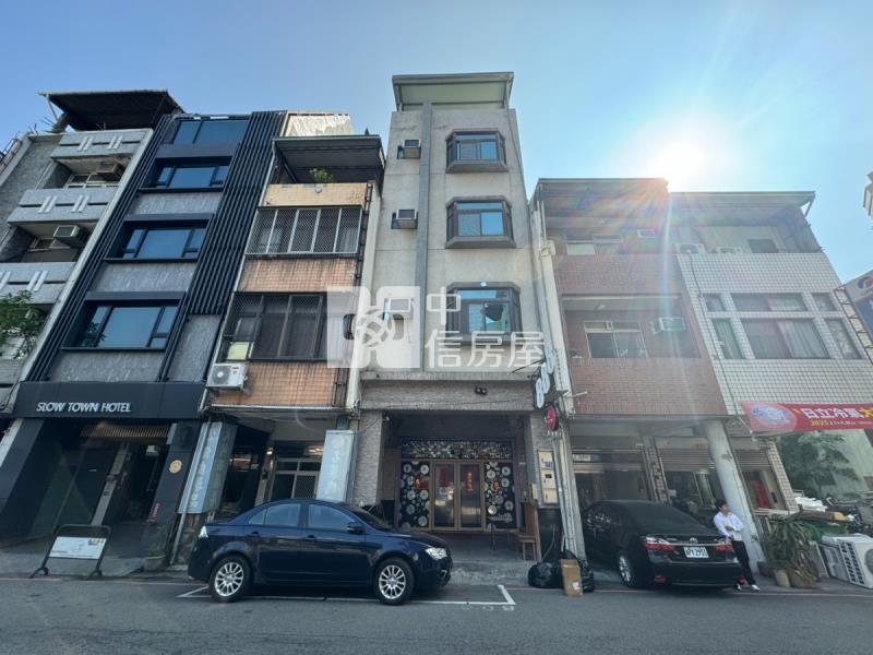 一中商圈旁16套電梯透店房屋室內格局與周邊環境