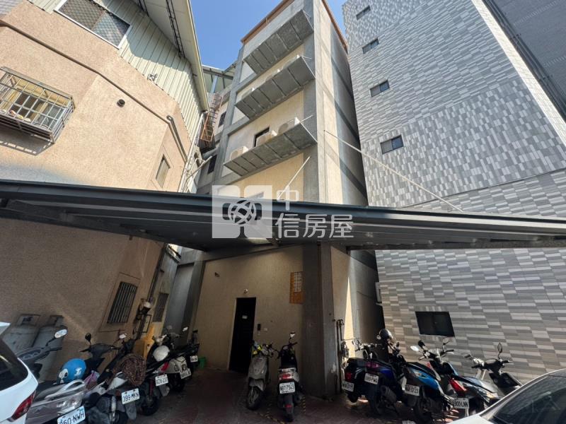 一中商圈旁16套電梯透店房屋室內格局與周邊環境