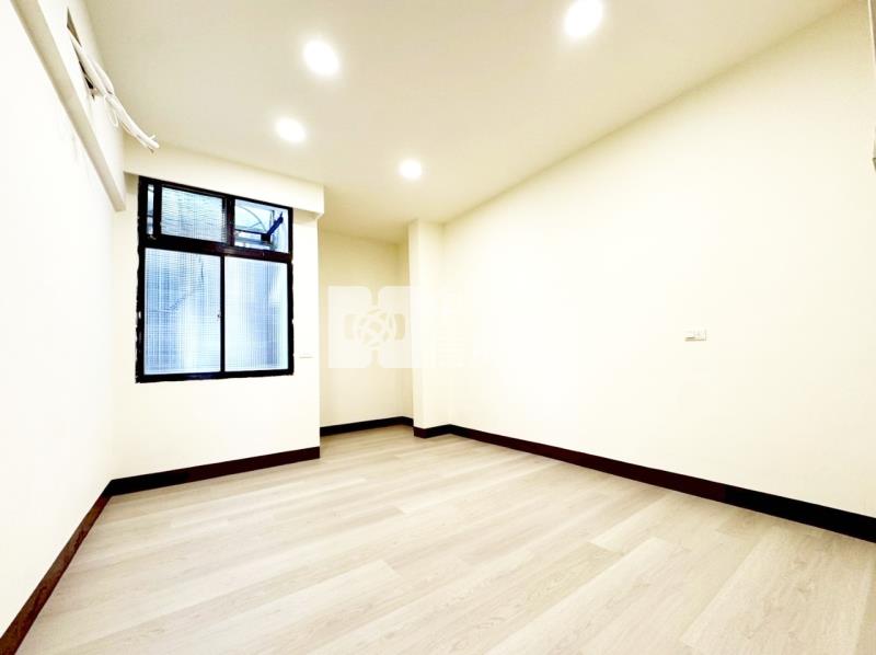 富貴整新美透房屋室內格局與周邊環境