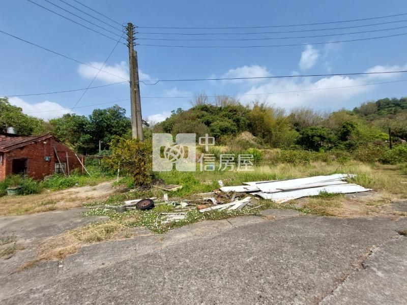 燕巢美農地+未保存登記建物房屋室內格局與周邊環境