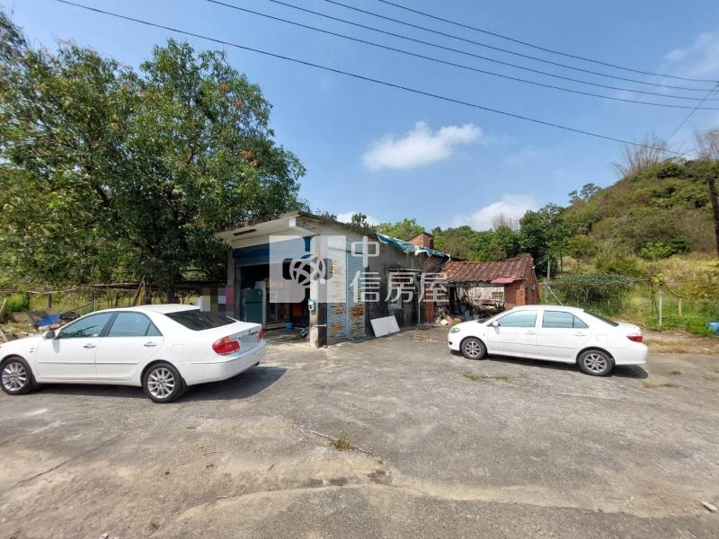 燕巢美農地+未保存登記建物房屋室內格局與周邊環境