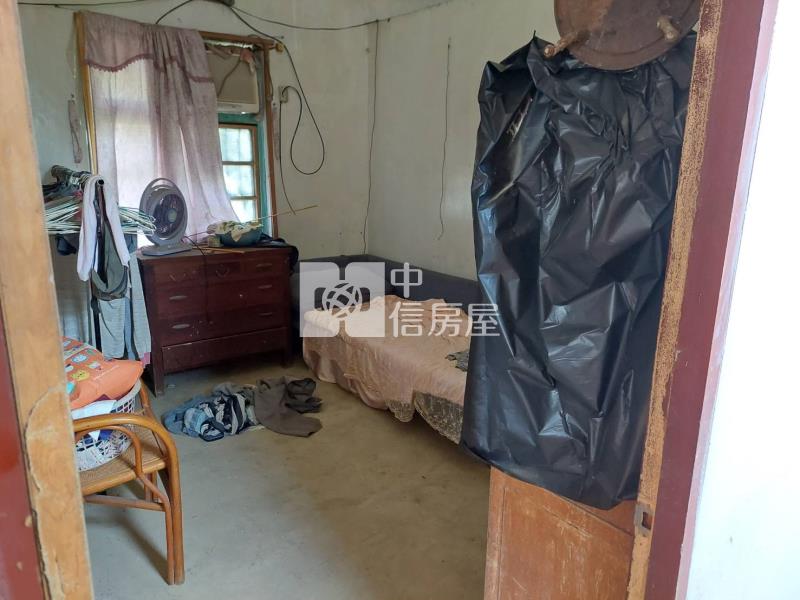 燕巢美農地+未保存登記建物房屋室內格局與周邊環境