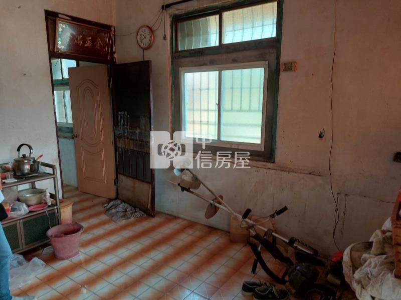 燕巢美農地+未保存登記建物房屋室內格局與周邊環境