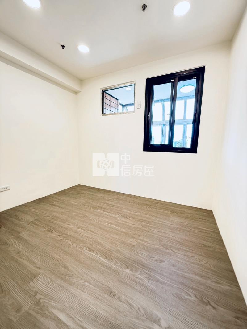 逢甲上安全新3房附車位房屋室內格局與周邊環境