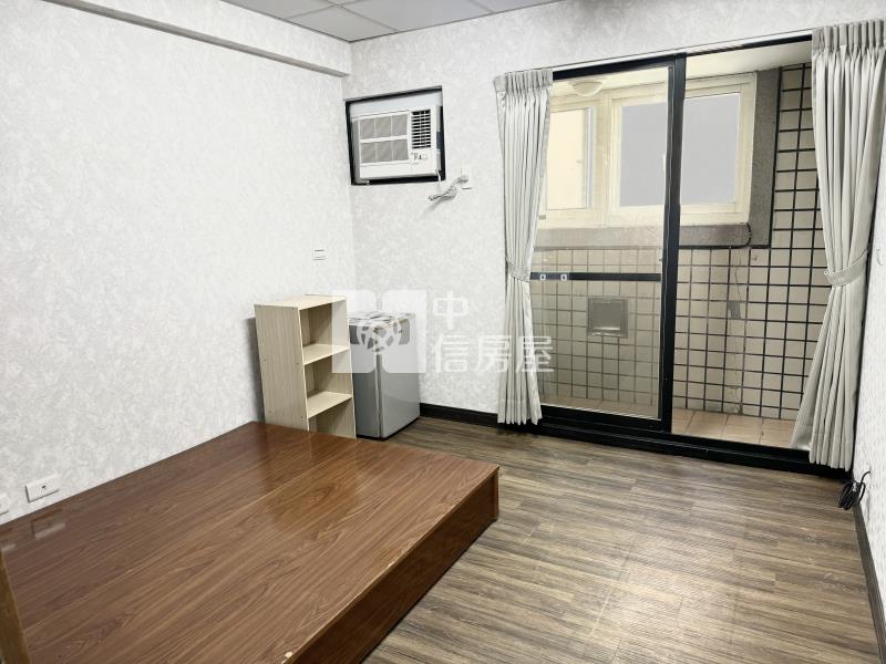 中港之星高樓美套房房屋室內格局與周邊環境