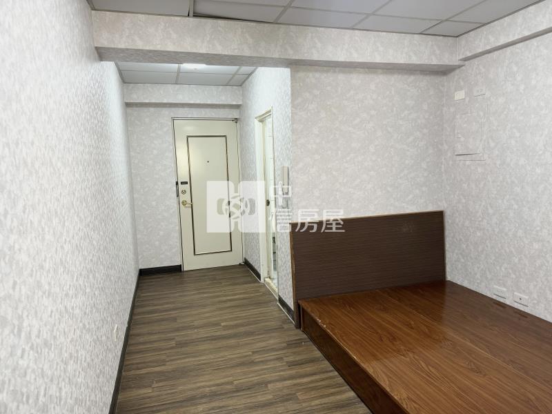 中港之星高樓美套房房屋室內格局與周邊環境