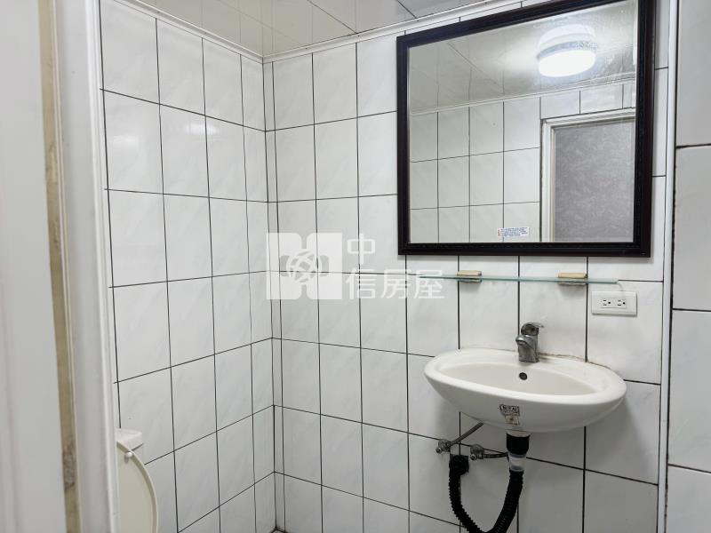 中港之星高樓美套房房屋室內格局與周邊環境