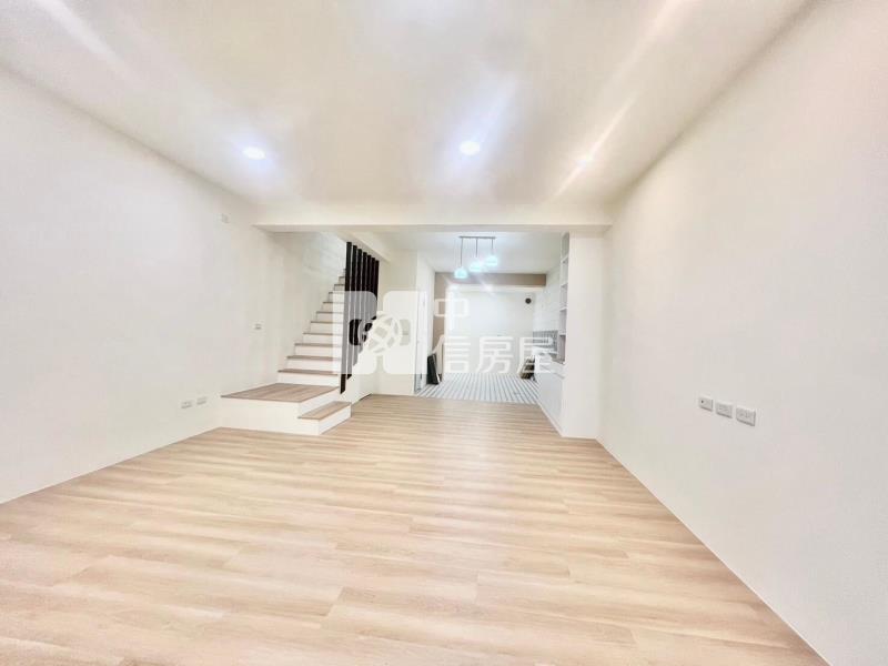 龍潭逸園商圈整新透天房屋室內格局與周邊環境
