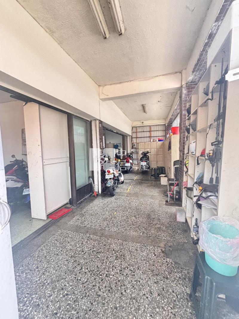 平鎮祥安國小-大面寬邊間透天店面房屋室內格局與周邊環境