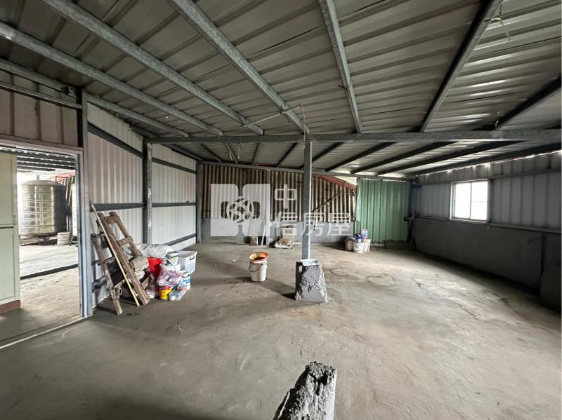 ▲調和市場旁美三房便宜賣房屋室內格局與周邊環境