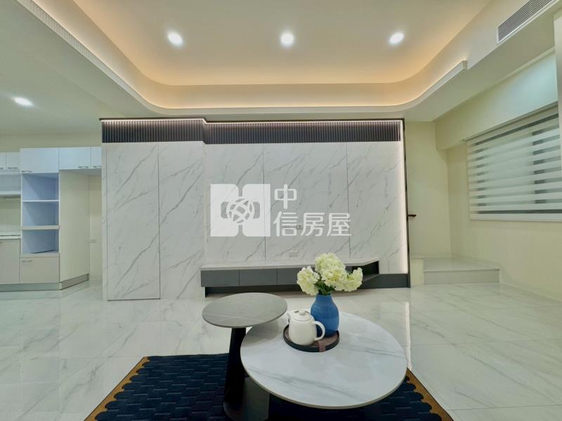 三民高中面寬雙車墅房屋室內格局與周邊環境