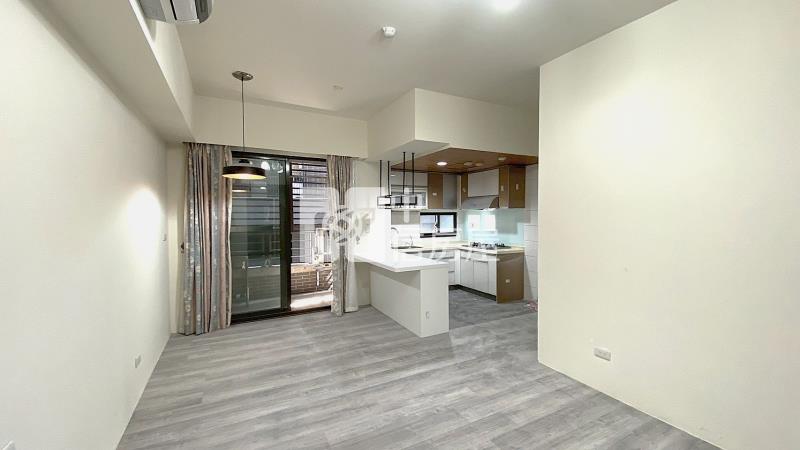 正十期質感社區兩房平車朝南(已出租)房屋室內格局與周邊環境