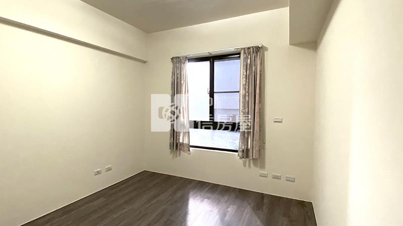 正十期質感社區兩房平車朝南(已出租)房屋室內格局與周邊環境