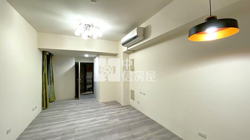 正十期質感社區兩房平車朝南(已出租)房屋室內格局與周邊環境
