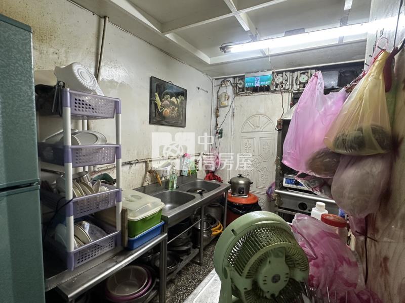 ▲東明路買一送一大店面房屋室內格局與周邊環境