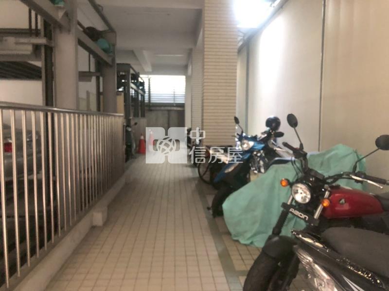中西區市中心首選2房房屋室內格局與周邊環境