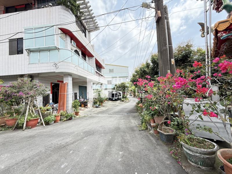G046湖山水庫建地房屋室內格局與周邊環境