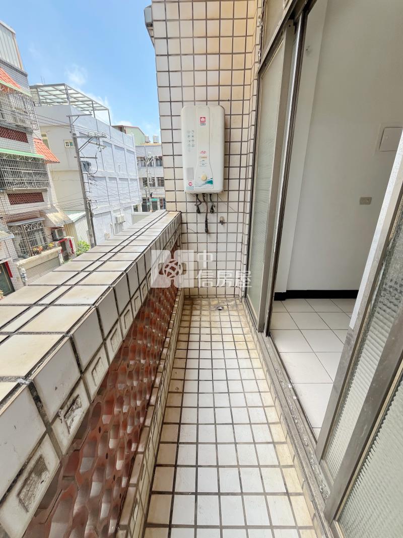 龍井區臨路美透天房屋室內格局與周邊環境