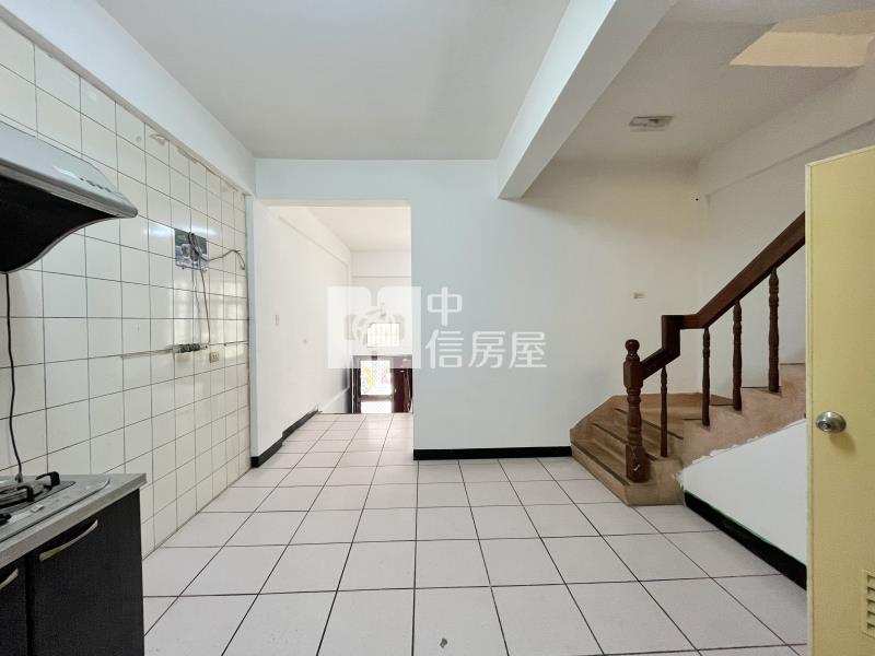 龍井區臨路美透天房屋室內格局與周邊環境