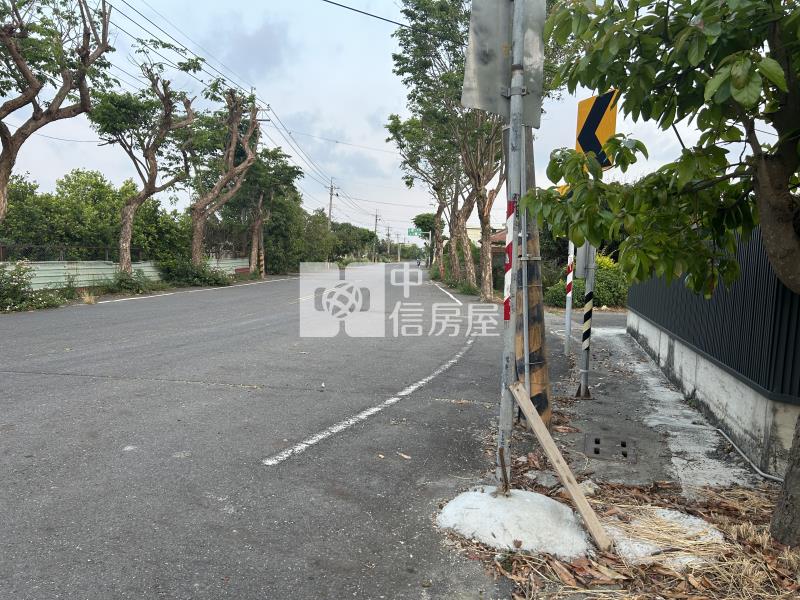 新生國小修身養性之正建地房屋室內格局與周邊環境