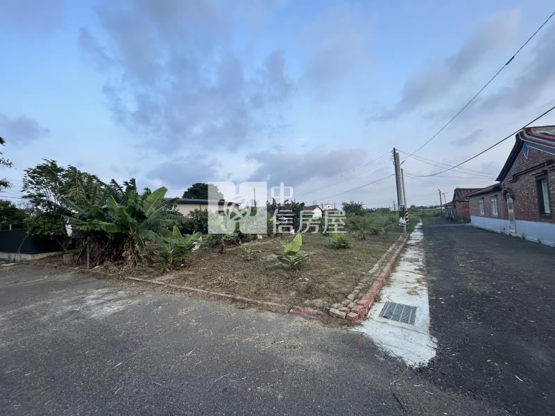 新生國小修身養性之正建地房屋室內格局與周邊環境