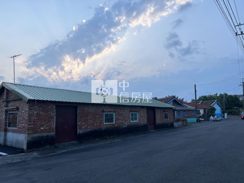 新生國小修身養性之正建地房屋室內格局與周邊環境