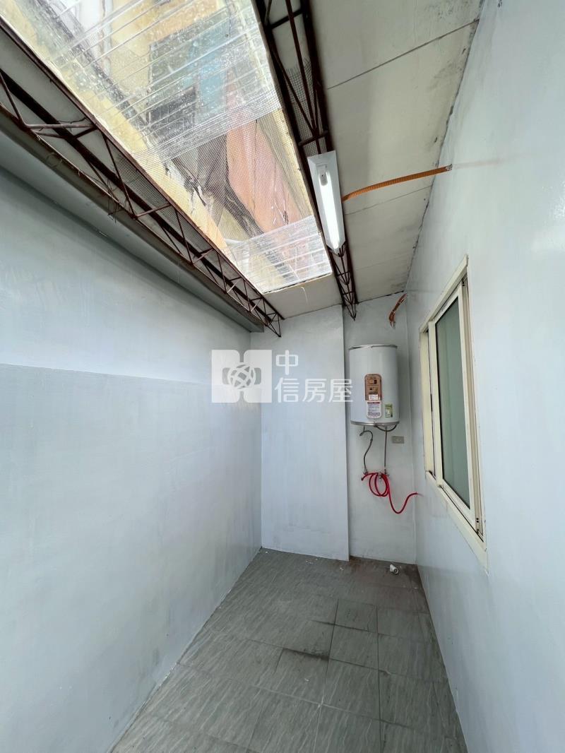 馬卡龍公園六房大地坪孝親透天房屋室內格局與周邊環境