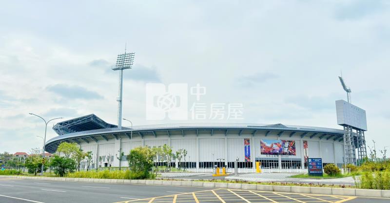 州南重劃區大面寬方正建地房屋室內格局與周邊環境