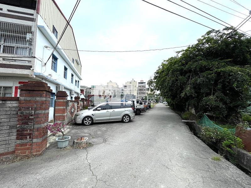 潭子都計內大地坪土地含合法農舍房屋室內格局與周邊環境