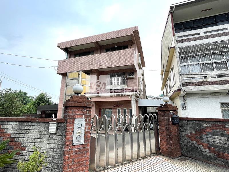 潭子都計內大地坪土地含合法農舍房屋室內格局與周邊環境