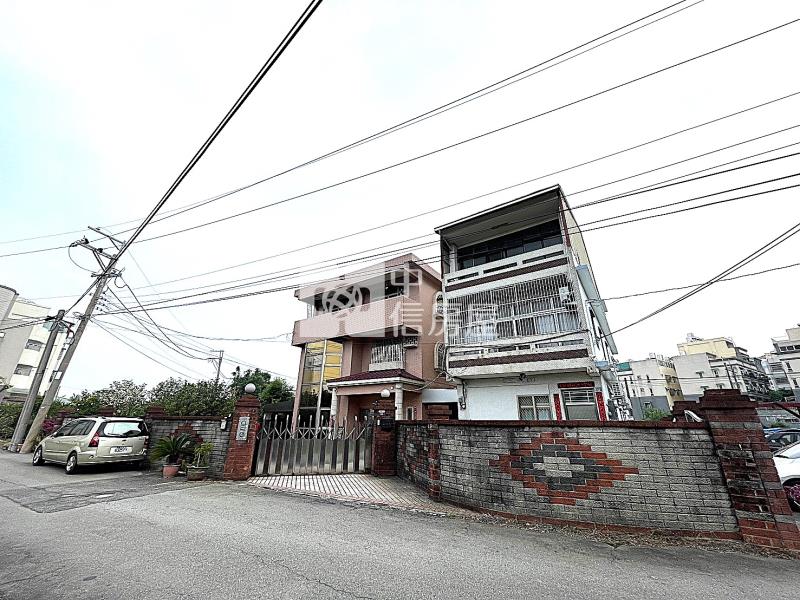 潭子都計內大地坪土地含合法農舍房屋室內格局與周邊環境