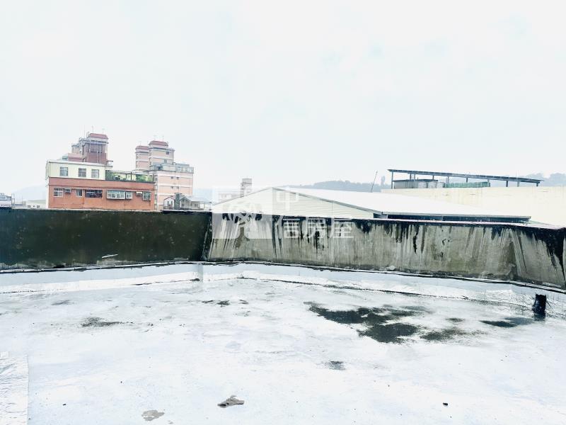 大溪老街旁開放空間房屋室內格局與周邊環境