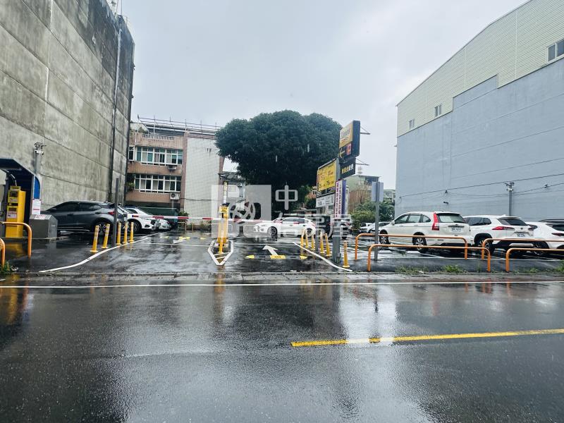 大溪老街旁開放空間房屋室內格局與周邊環境