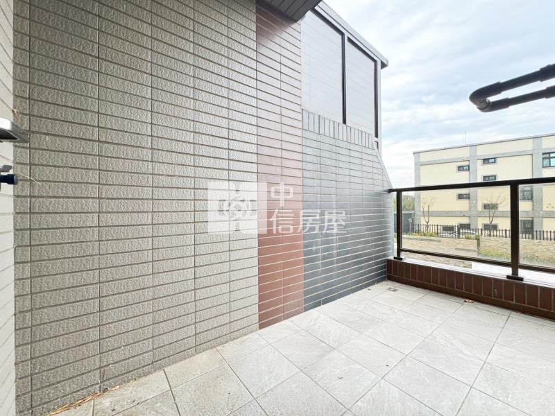 全新平鎮透天近台北商業大學房屋室內格局與周邊環境