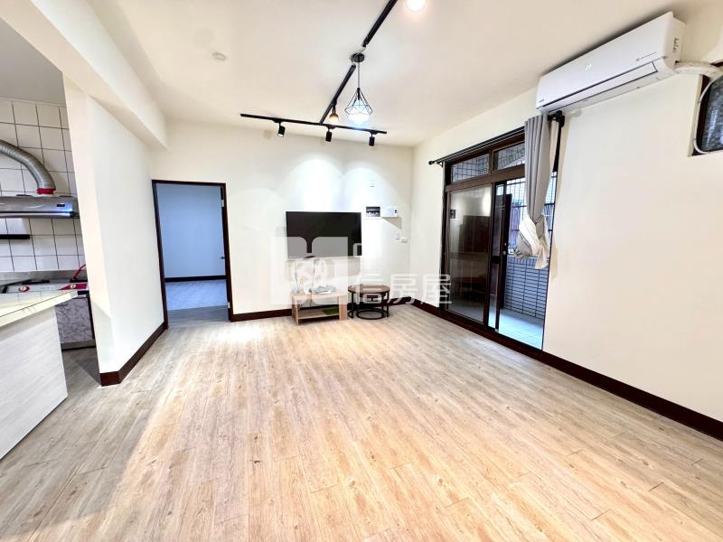 山仔頂美三房車房屋室內格局與周邊環境