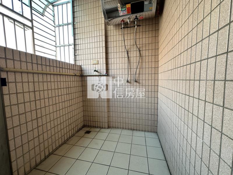未來捷運G28 南亞萬寶龍優質店墅房屋室內格局與周邊環境
