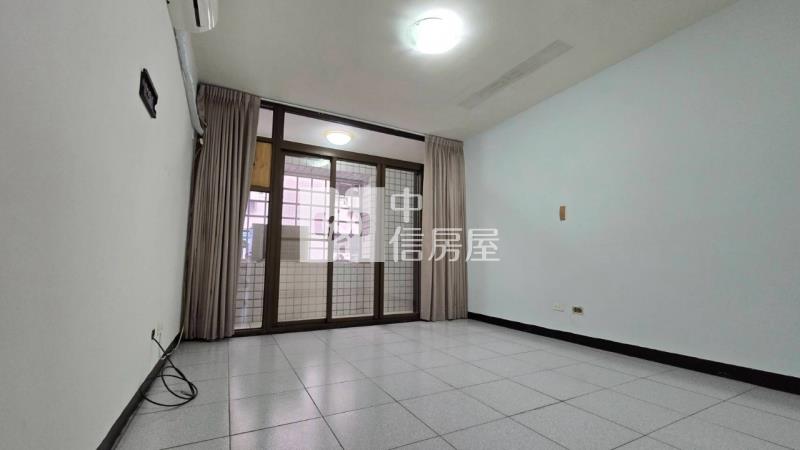 N271-專任-台南安平景觀電梯3房房屋室內格局與周邊環境