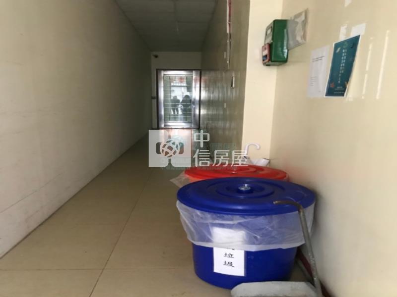 博愛街電梯投套金店面房屋室內格局與周邊環境