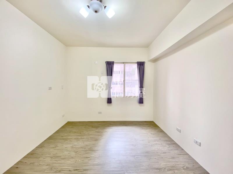 四維捷運免千萬2房車位房屋室內格局與周邊環境