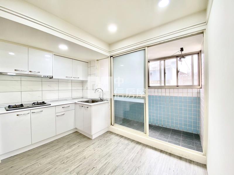 四維捷運免千萬2房車位房屋室內格局與周邊環境