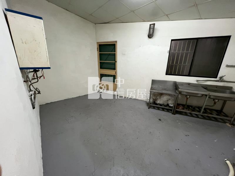 斗六成功路旁優質店住房屋室內格局與周邊環境