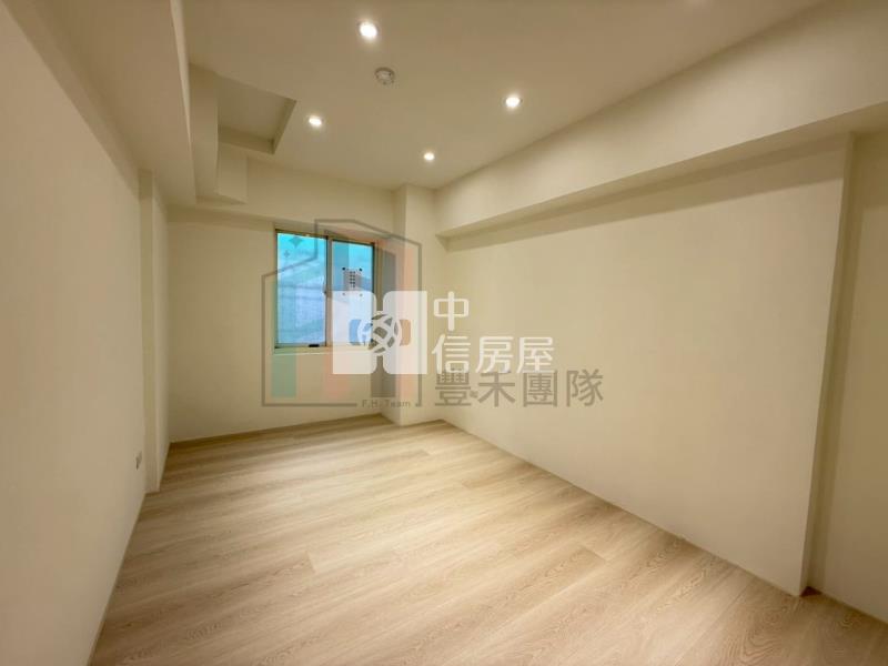 【豐禾】內壢鍾愛一生整新三房車房屋室內格局與周邊環境