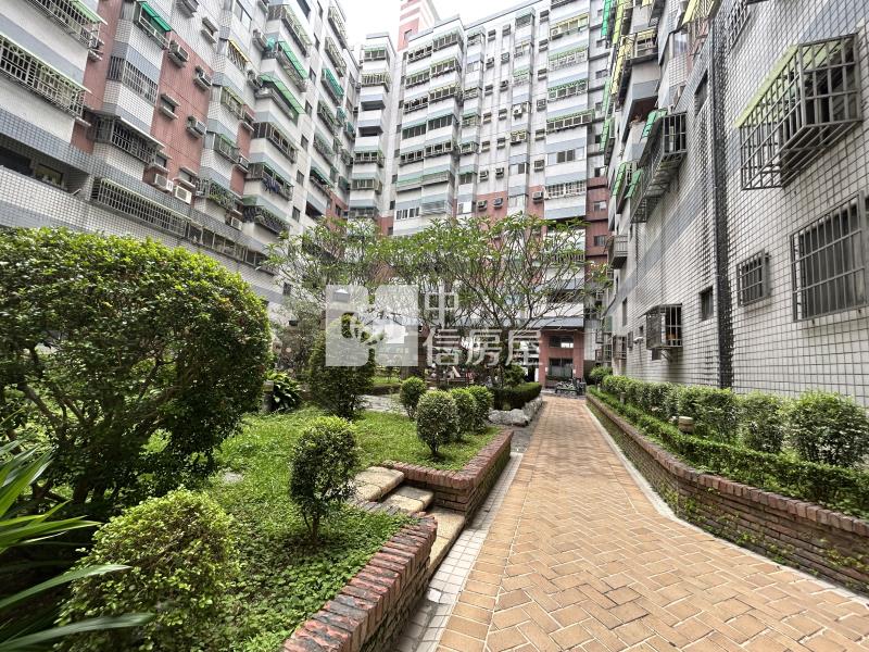 永康麗晶華廈三房+租車位房屋室內格局與周邊環境