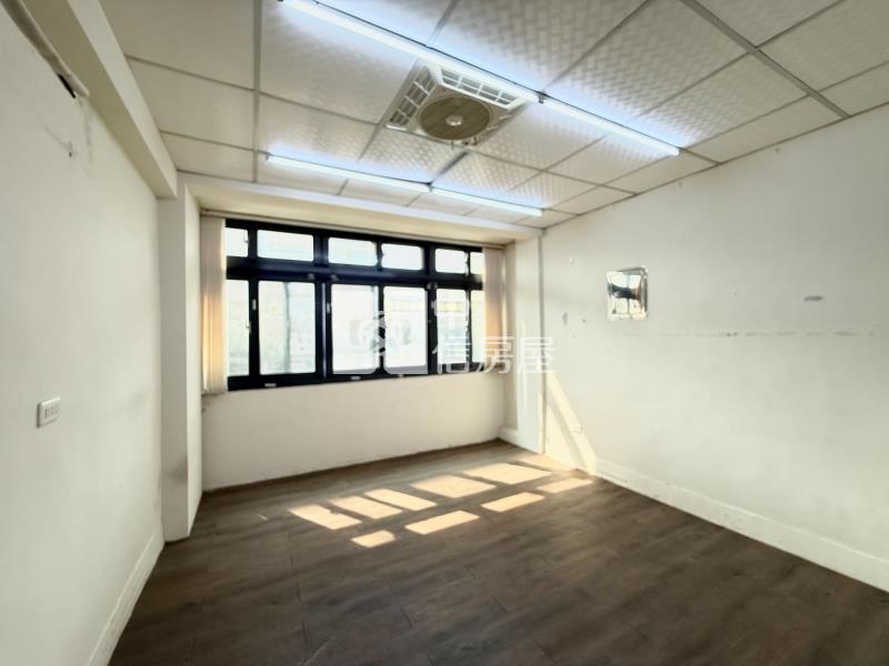 正北屯路1~3樓亮金透店房屋室內格局與周邊環境
