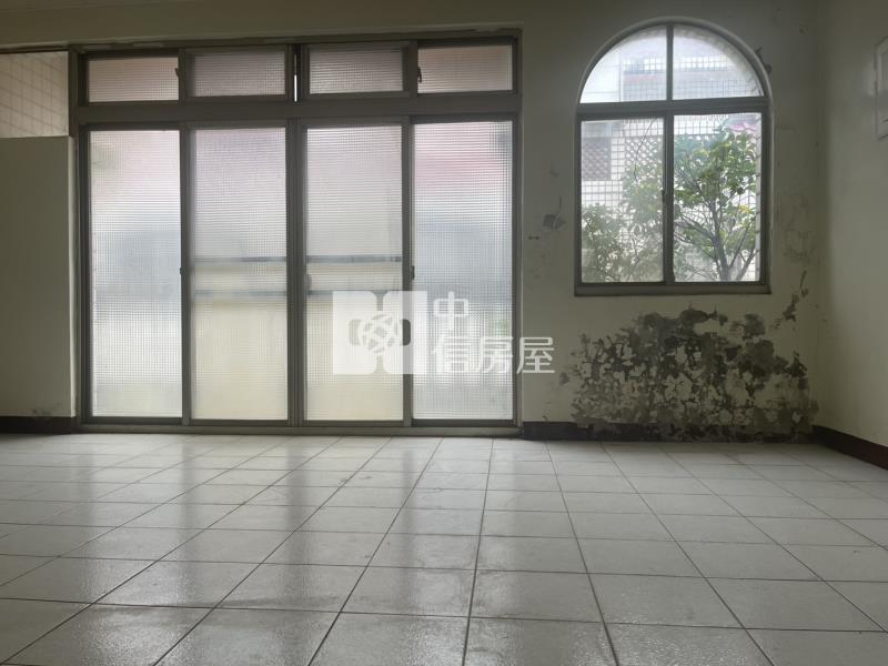 1200萬湖口老街旁透天別墅房屋室內格局與周邊環境