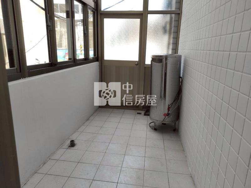 延壽街巨星世家一樓3房車房屋室內格局與周邊環境