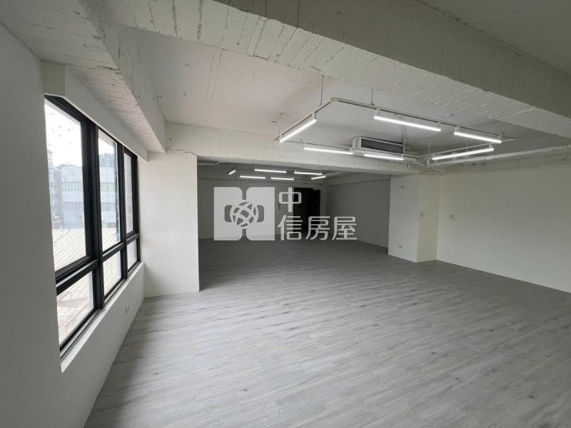 五期辦公室房屋室內格局與周邊環境