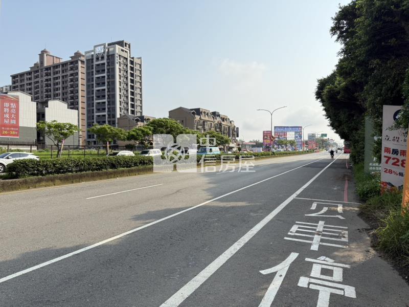 台15線客運園區旁一般農房屋室內格局與周邊環境
